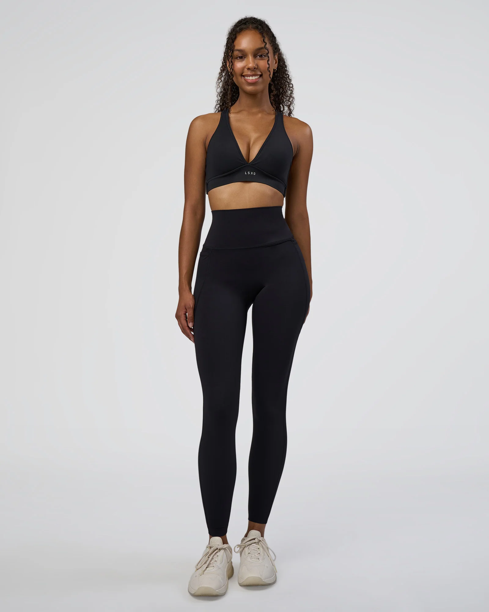 Stamina Sports Bra D/DD/E - Black - Image 5