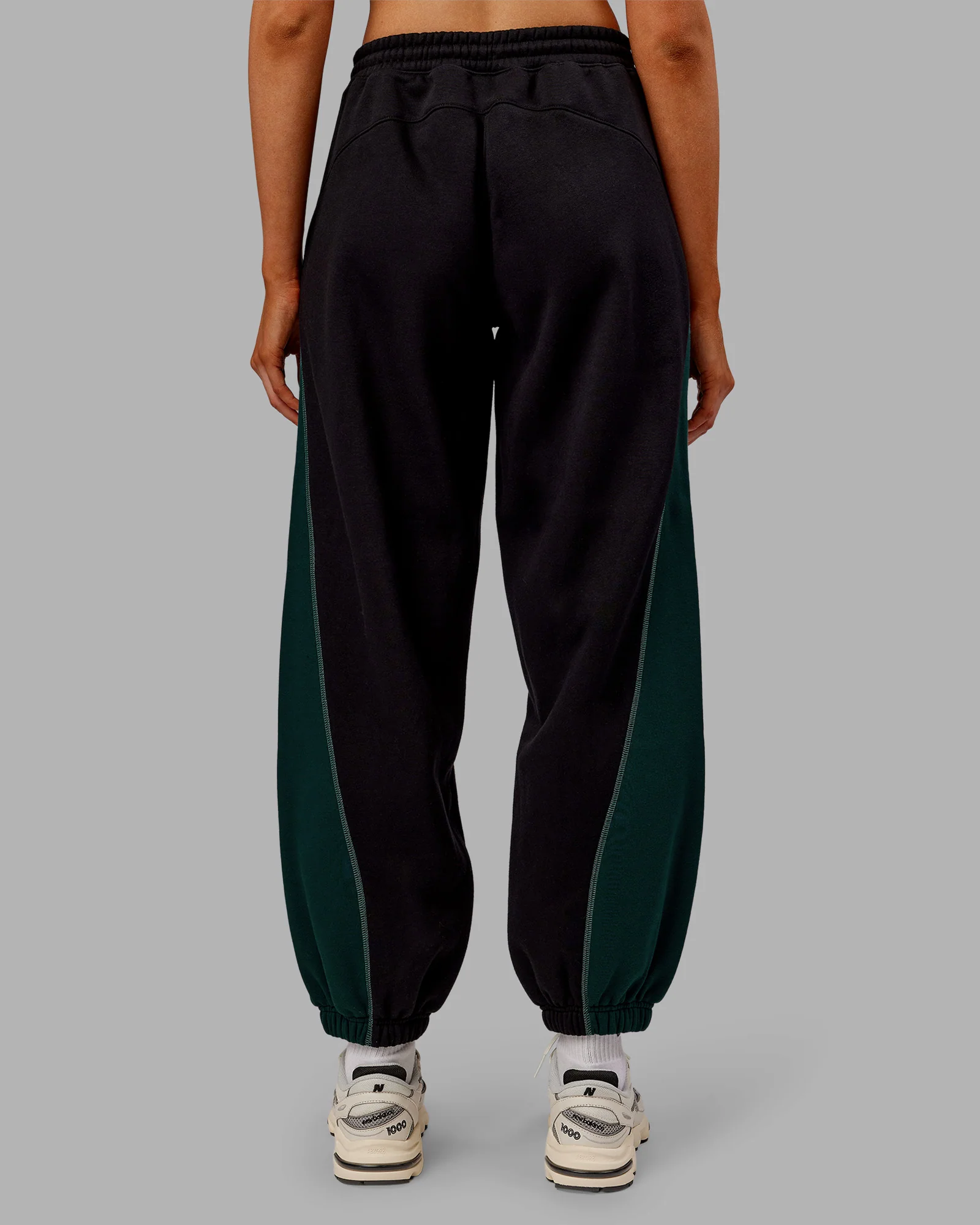 Stitch Up Fleece Sweat Pant - Black/Dark Moss - Image 3