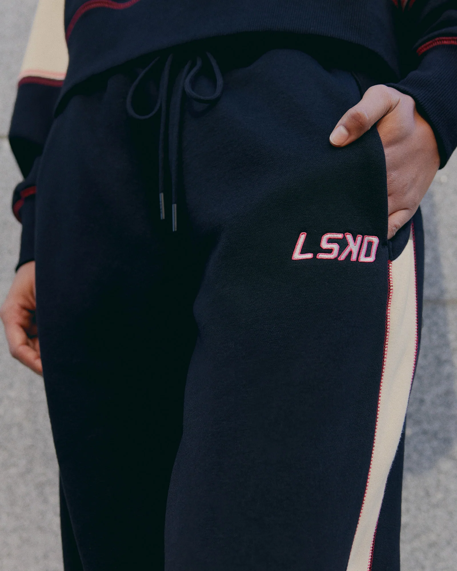 Stitch Up Fleece Sweat Pant - Black/Shale Beige - Image 3