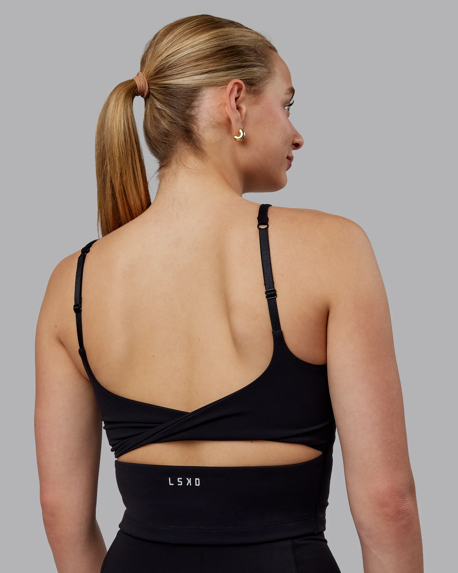 Twist Tank With Shelf Bra - Black - Image 8