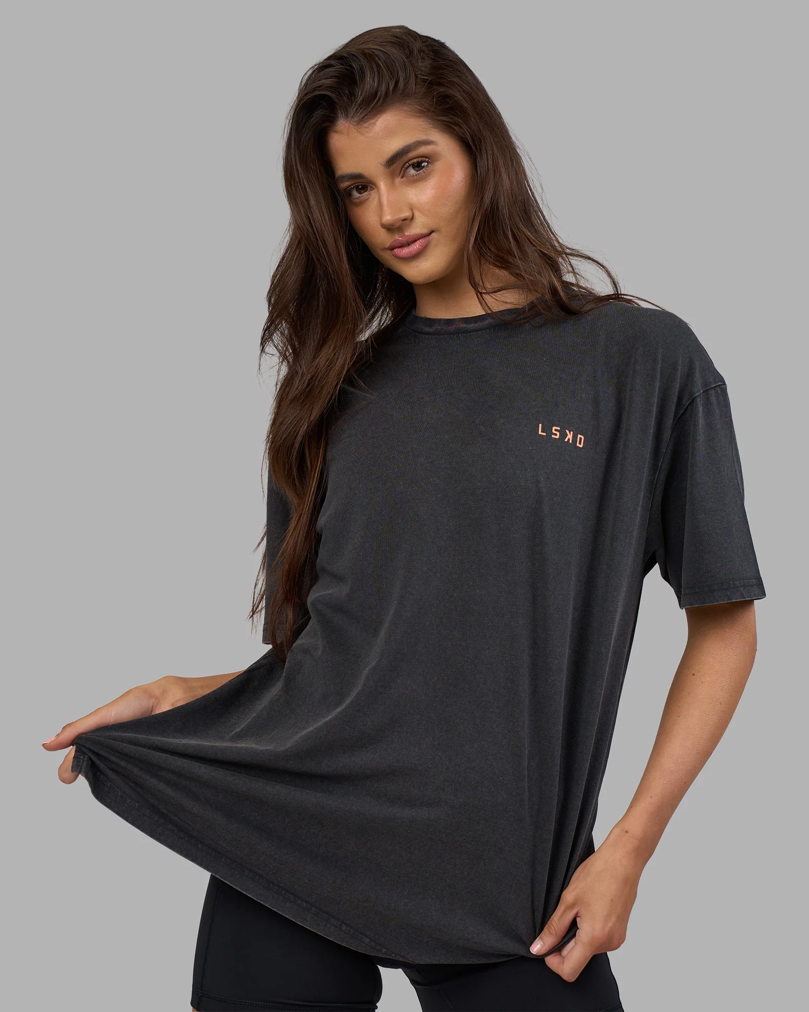 Unisex Strike Through FLXCotton Tee Oversize - Black Washed-Cantaloupe - Image 4