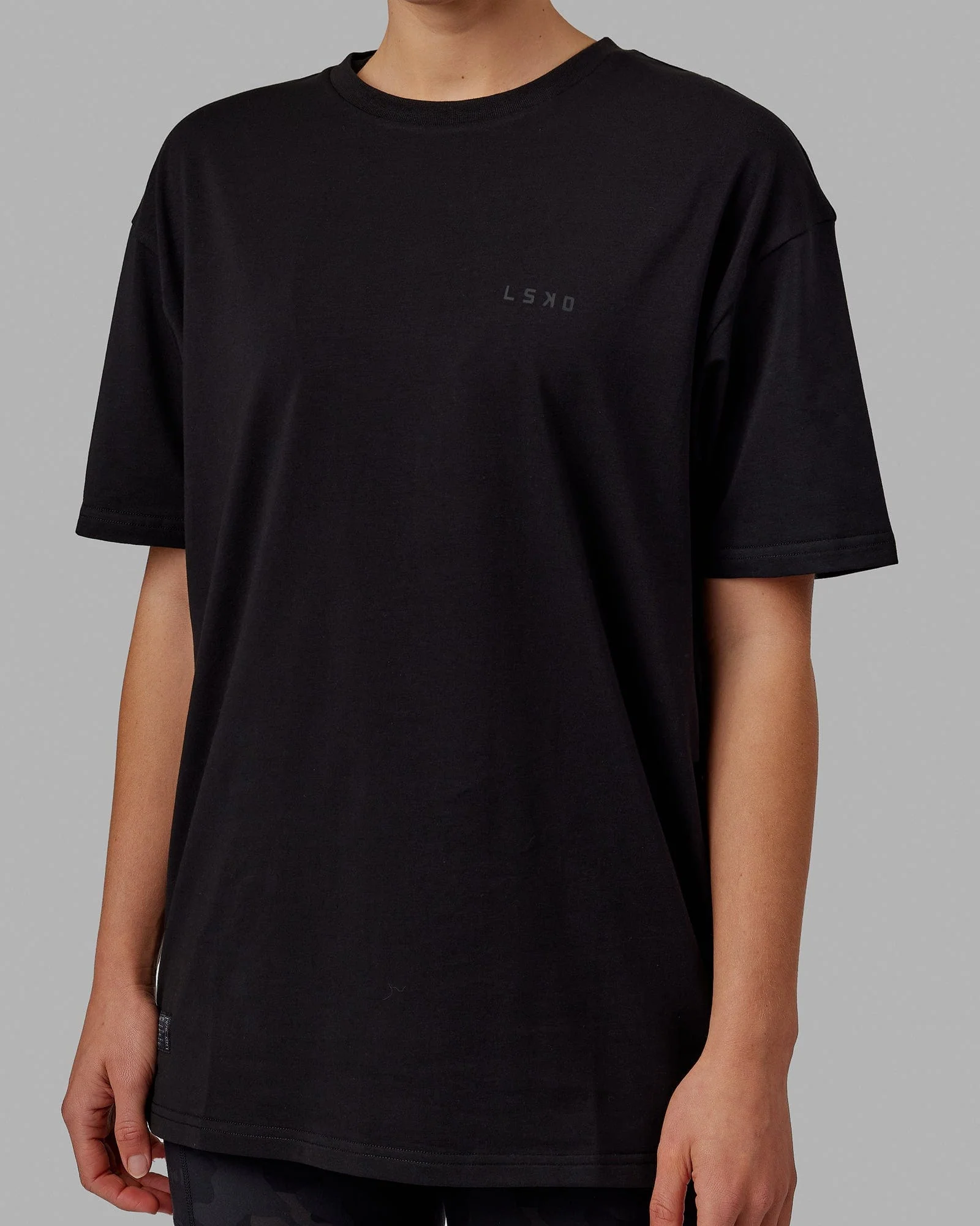 VS5 FLXCotton Tee Oversize - Black-Black - Image 7