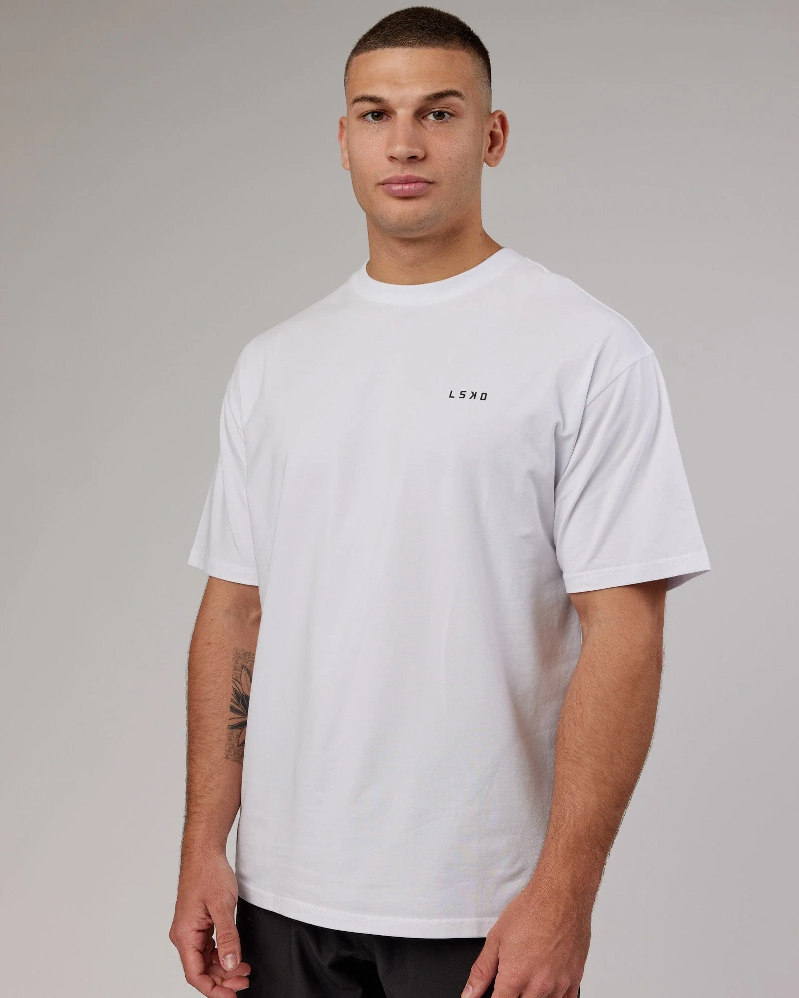VS5 FLXCotton Tee Oversize - White-Black - Image 7