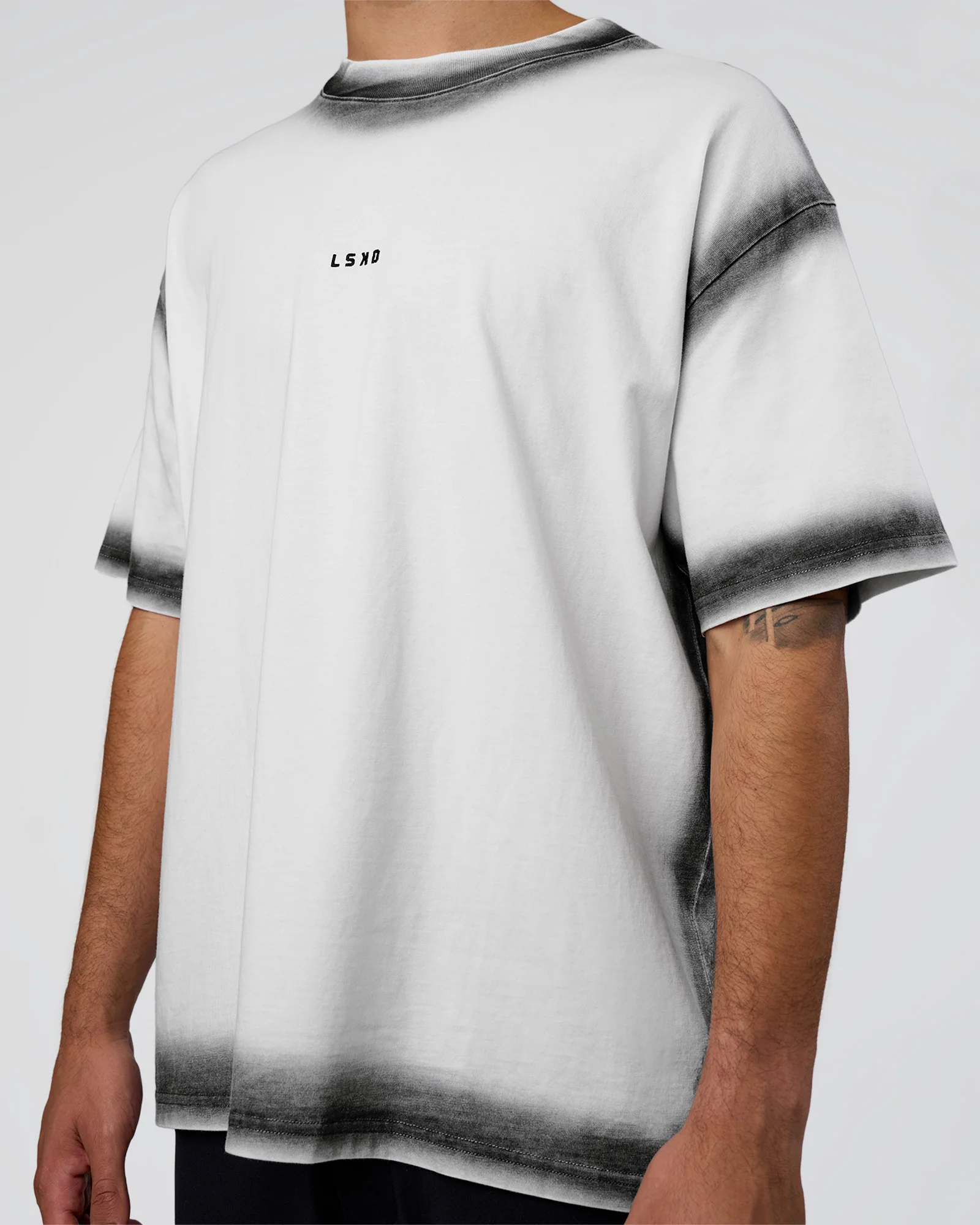 Urban Blur Heavyweight Unisex Oversized Tee - White-Black - Image 8