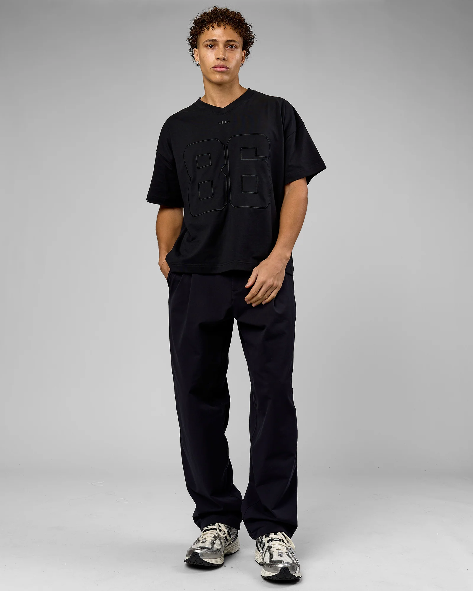 86 V-Neck Oversized Tee - Black-Black - Image 2