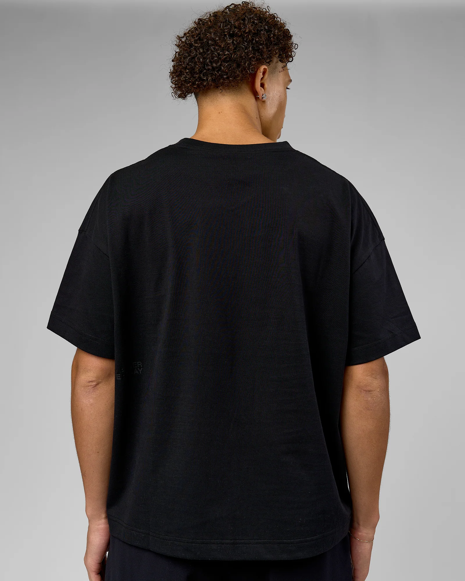 86 V-Neck Oversized Tee - Black-Black - Image 4