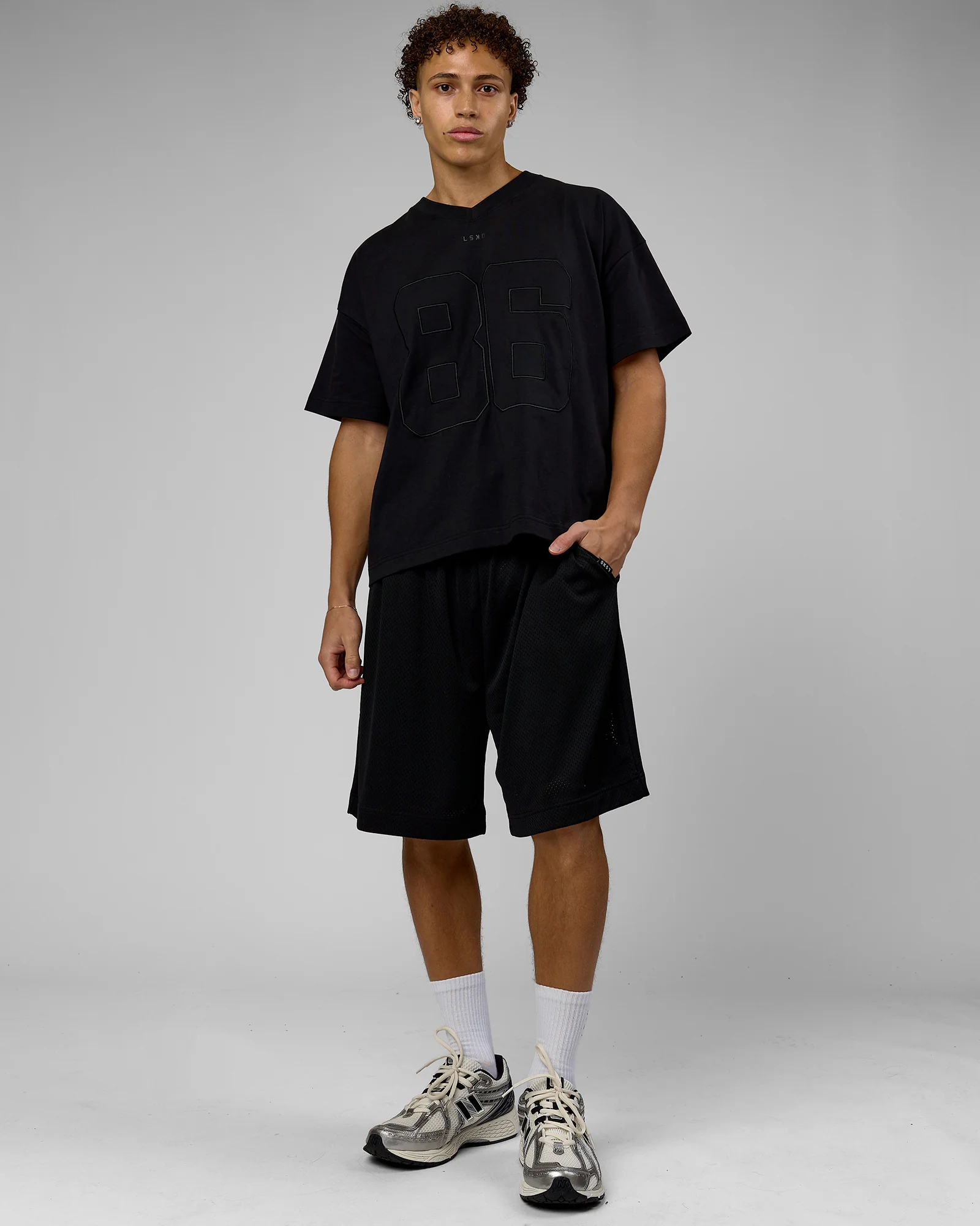 86 V-Neck Oversized Tee - Black-Black - Image 6