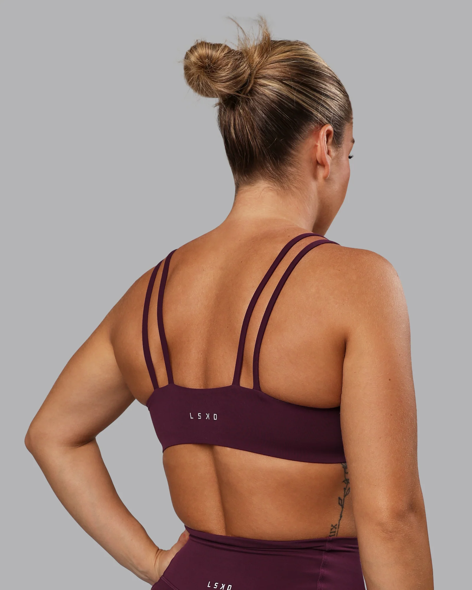 Vantage Sports Bra - Cherry Lacquer - Image 2