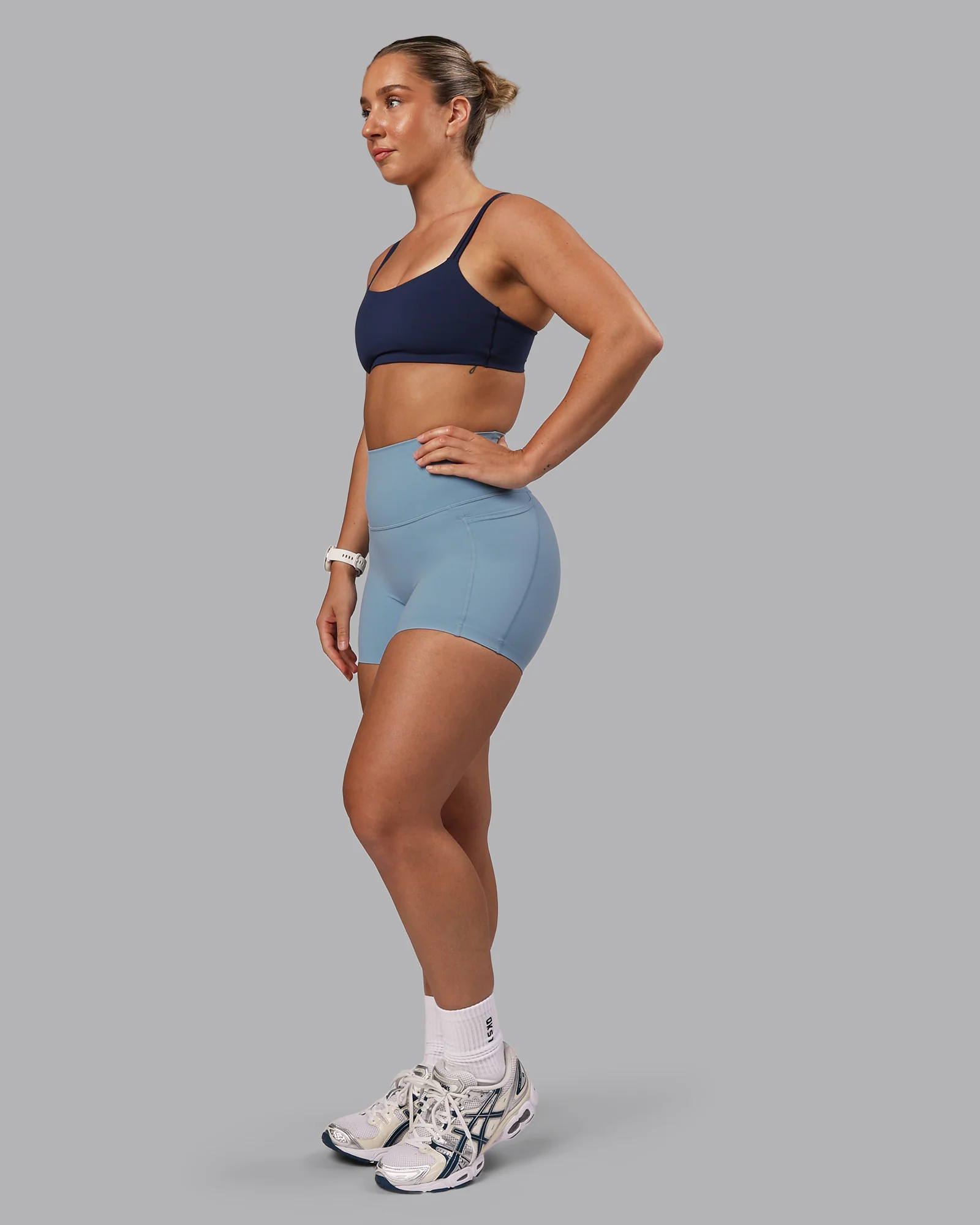 Vantage Sports Bra - Future Navy - Image 4