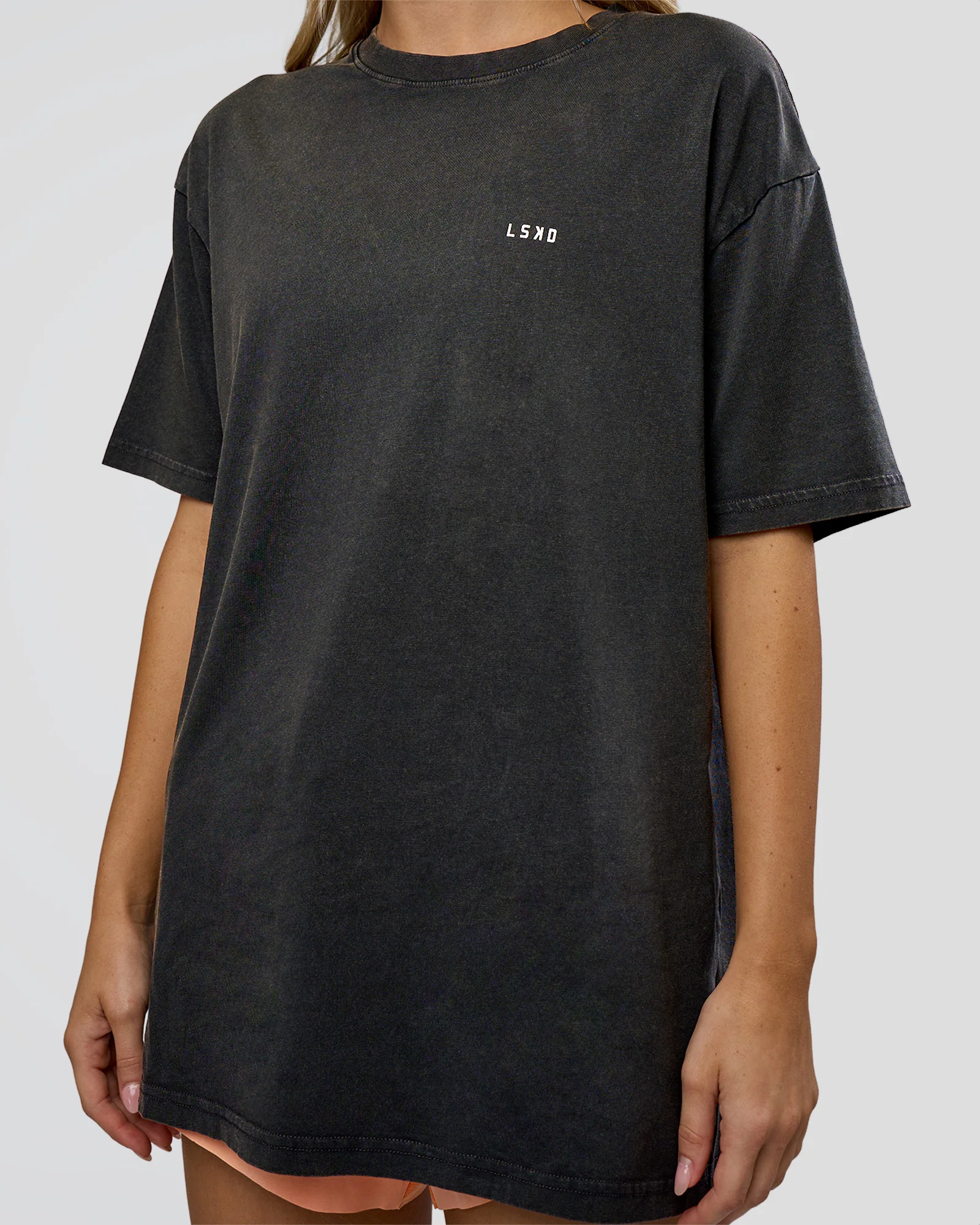 We Love This  FLXCotton Oversized Tee - Black Washed-White - Image 9