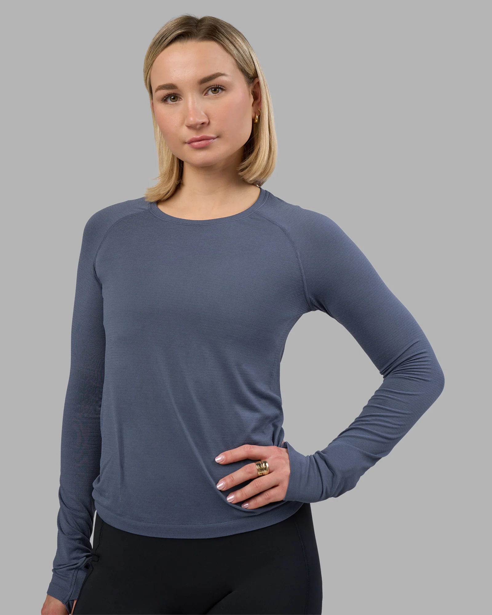 AeroFLX+ Seamless Long Sleeve Tee - Night Shadow/Night Shadow - Image 2