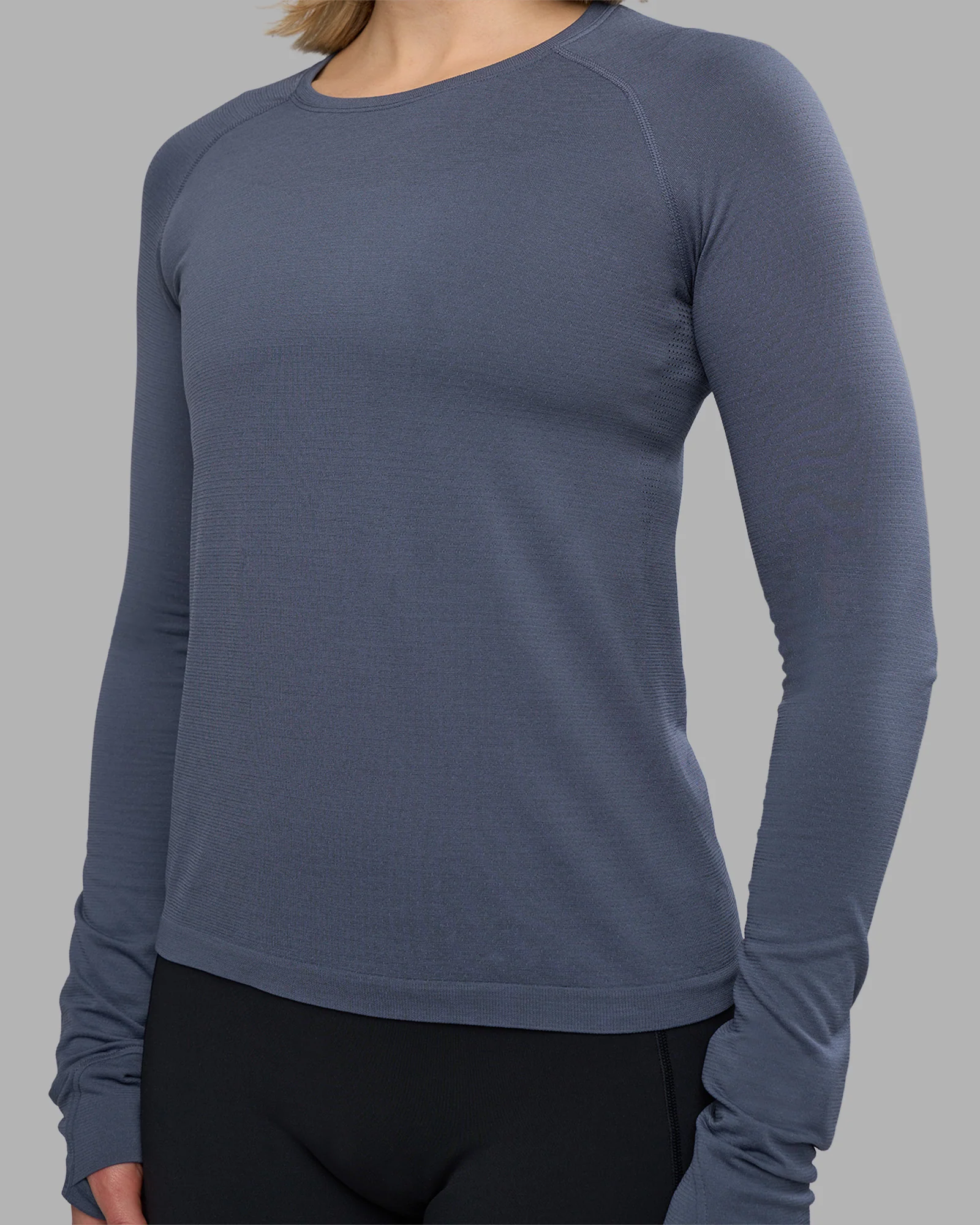 AeroFLX+ Seamless Long Sleeve Tee - Night Shadow/Night Shadow - Image 4