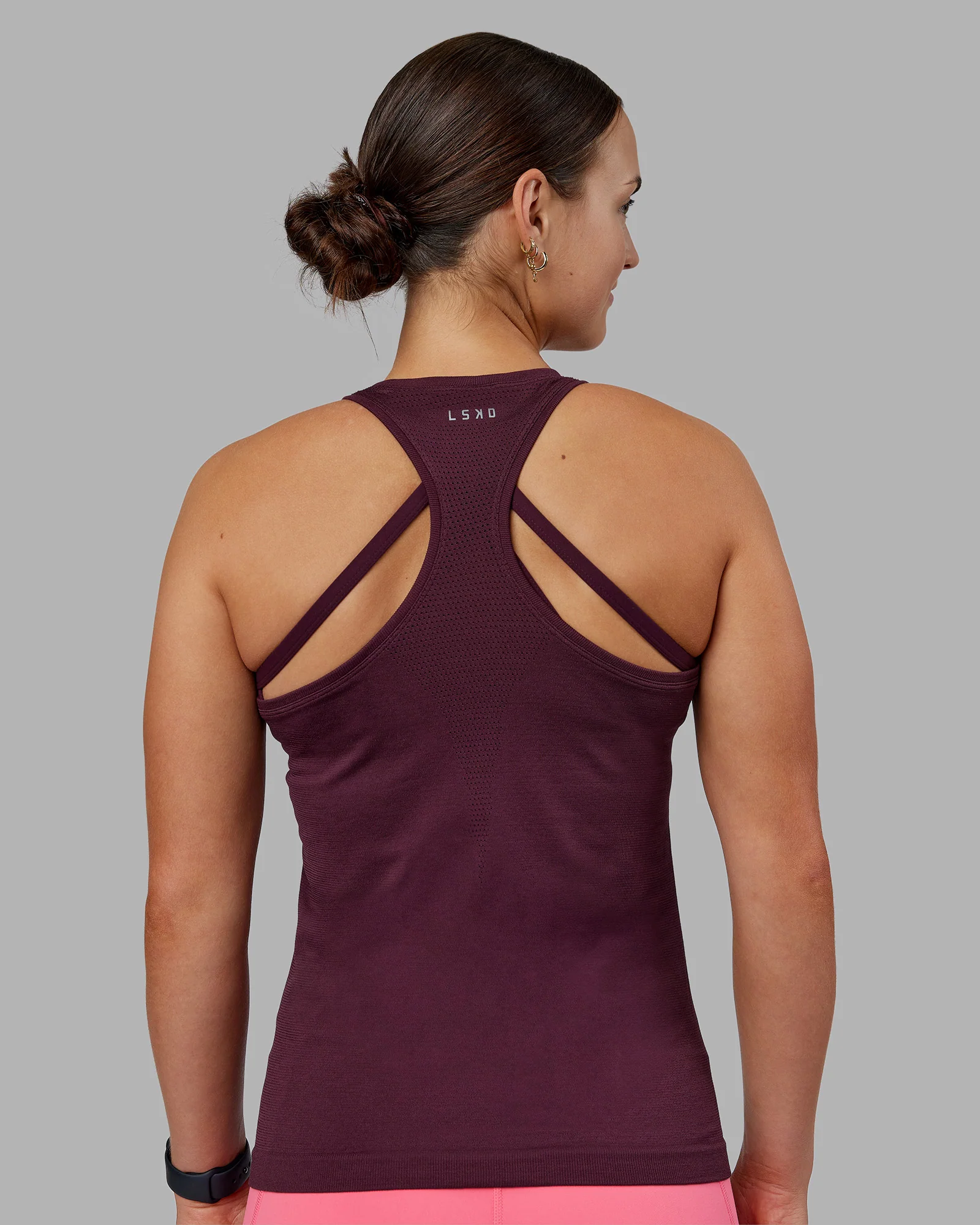 AeroFLX+ Seamless Tank - Cherry Lacquer/Cherry Lacquer - Image 2