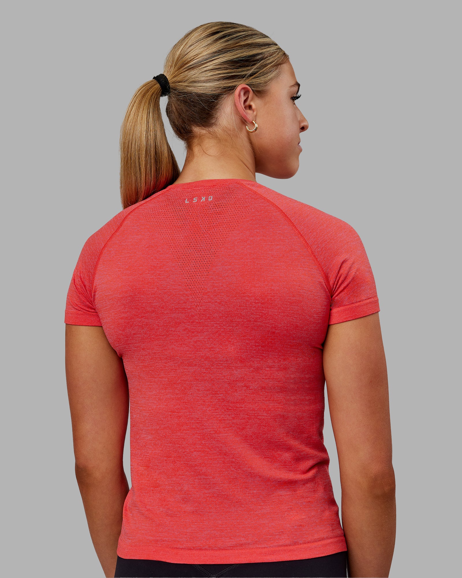 AeroFLX+ Seamless Tee - Fuschia Pink/Grenadine - Image 6