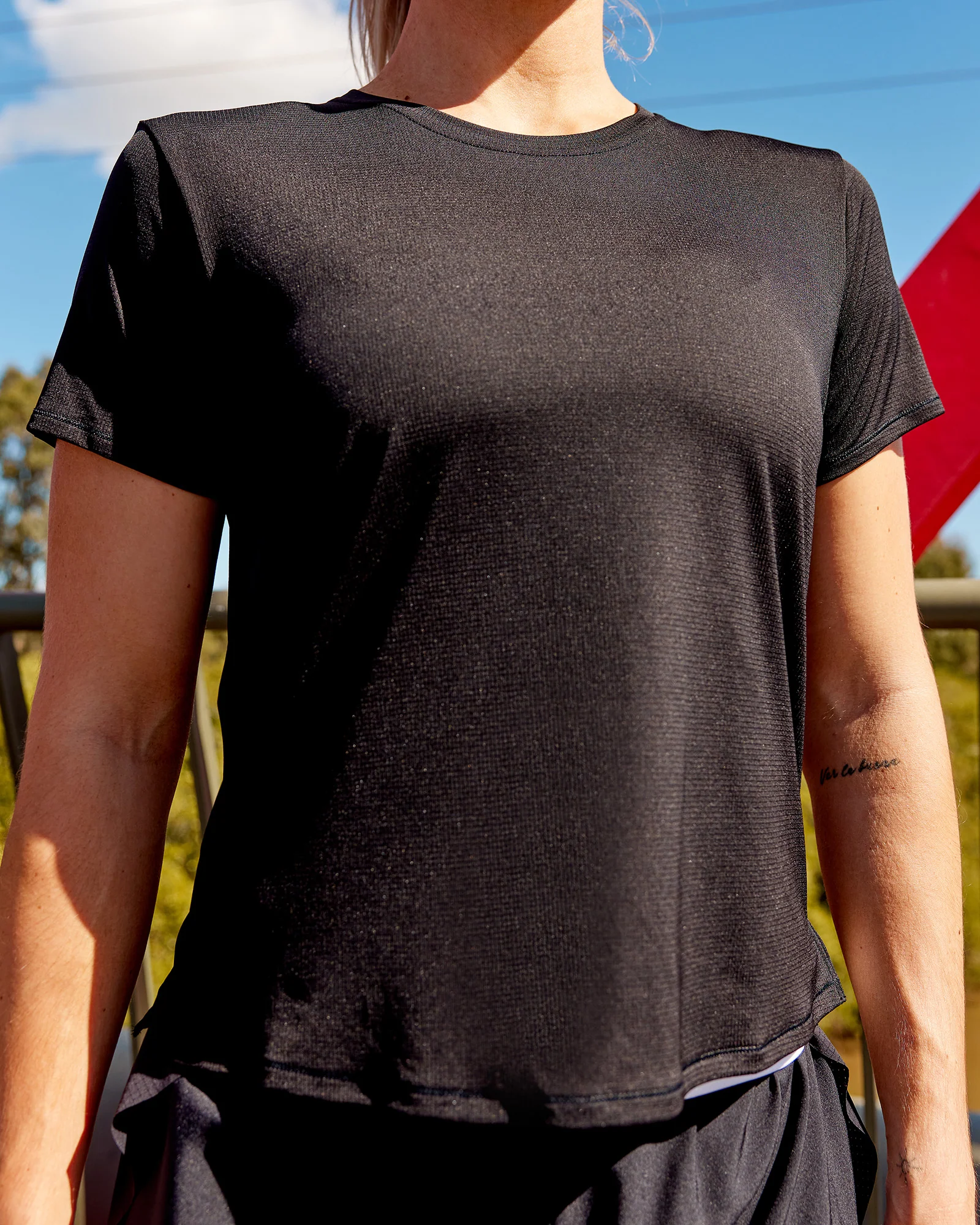 Pace Running Tee 2.0 - Black - Image 5